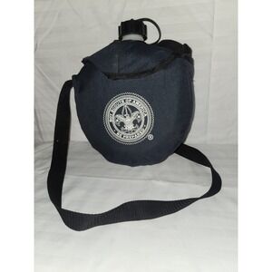 BOY SCOUTS OF AMERICA BE PREPARED PLASTIC CANTEEN WITH BLUE COVER & STRAP
